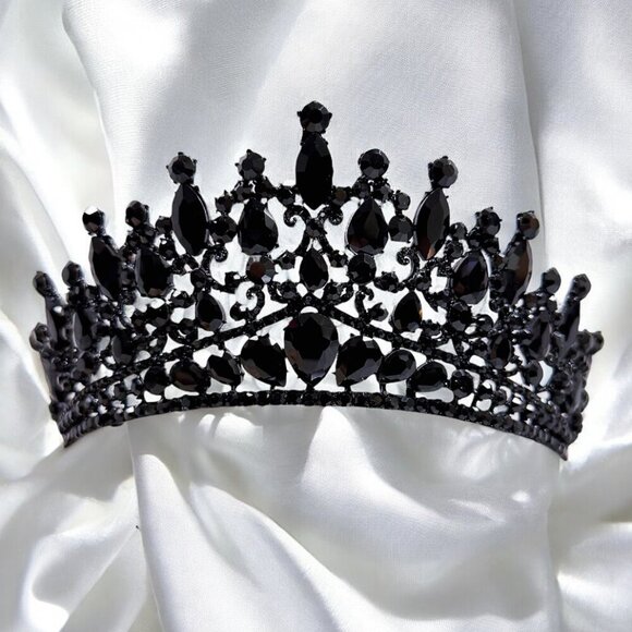 Gothic Wedding Headpiece, Witch Queen Tiara, Black Crystal Tiara, Halloween Gift - Picture 1 of 10